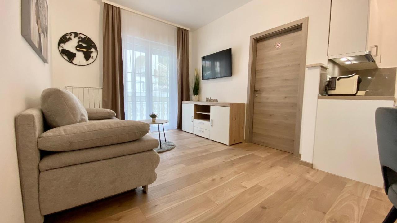 Apartment Komljenovic Pula Zewnętrze zdjęcie