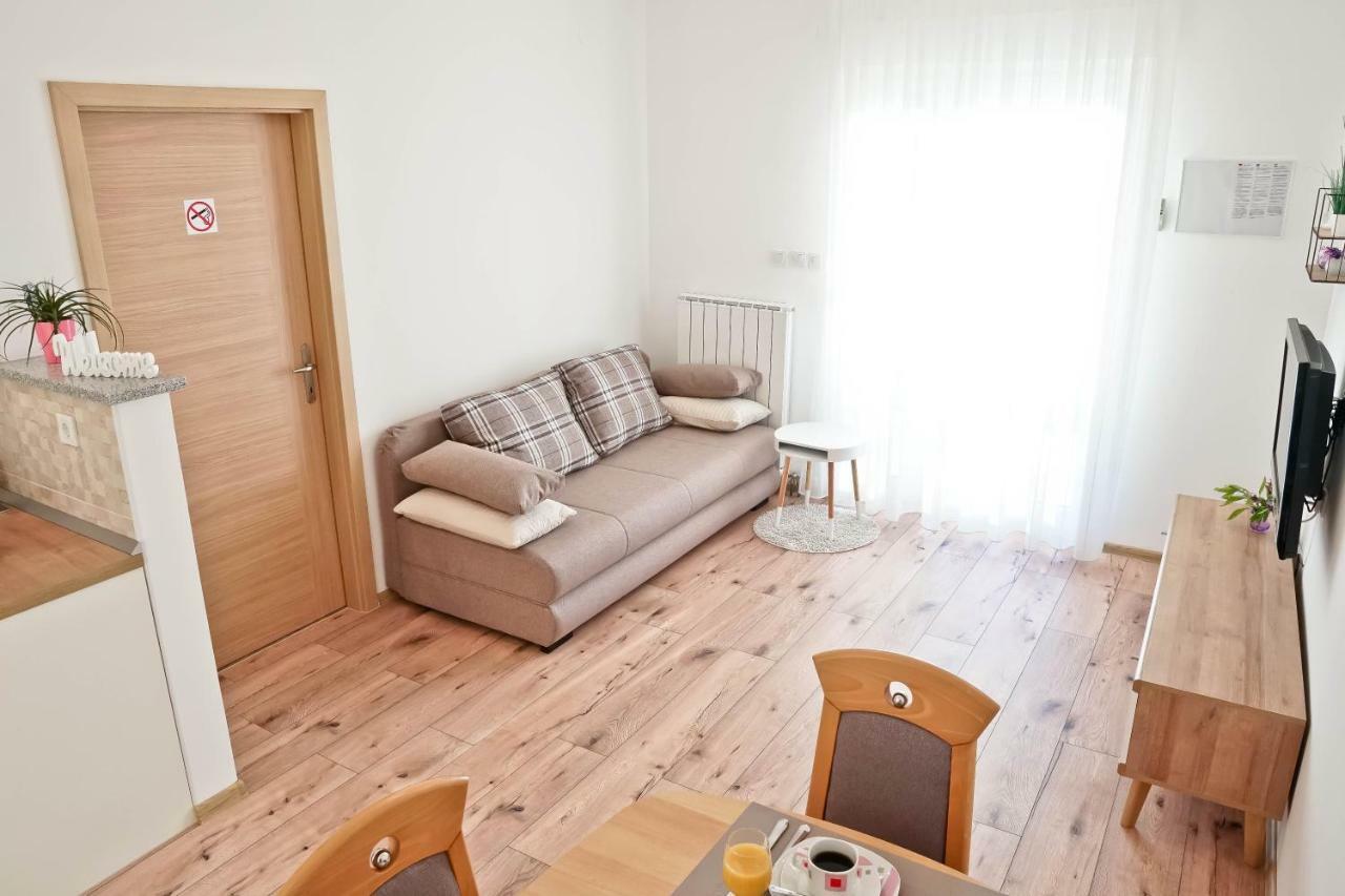 Apartment Komljenovic Pula Zewnętrze zdjęcie
